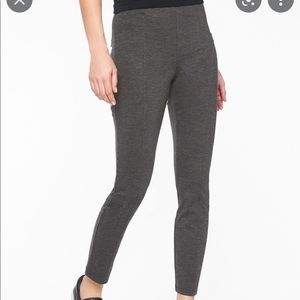 ⭐️3️⃣ for $20 ⭐️ Athleta Siena Skinny Pant size 2P